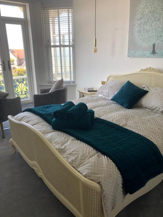 Lazy Waves Boutique B&B New Quay Exteriér fotografie
