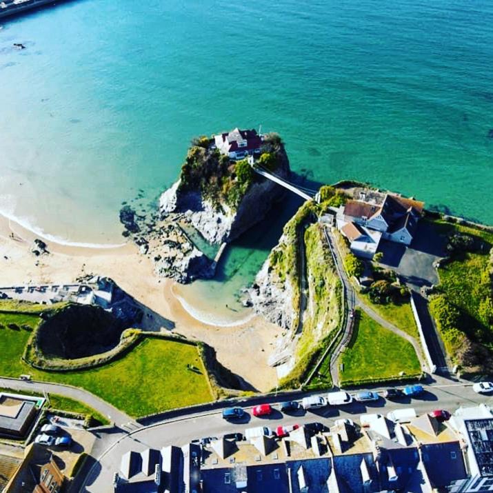Lazy Waves Boutique B&B New Quay Exteriér fotografie